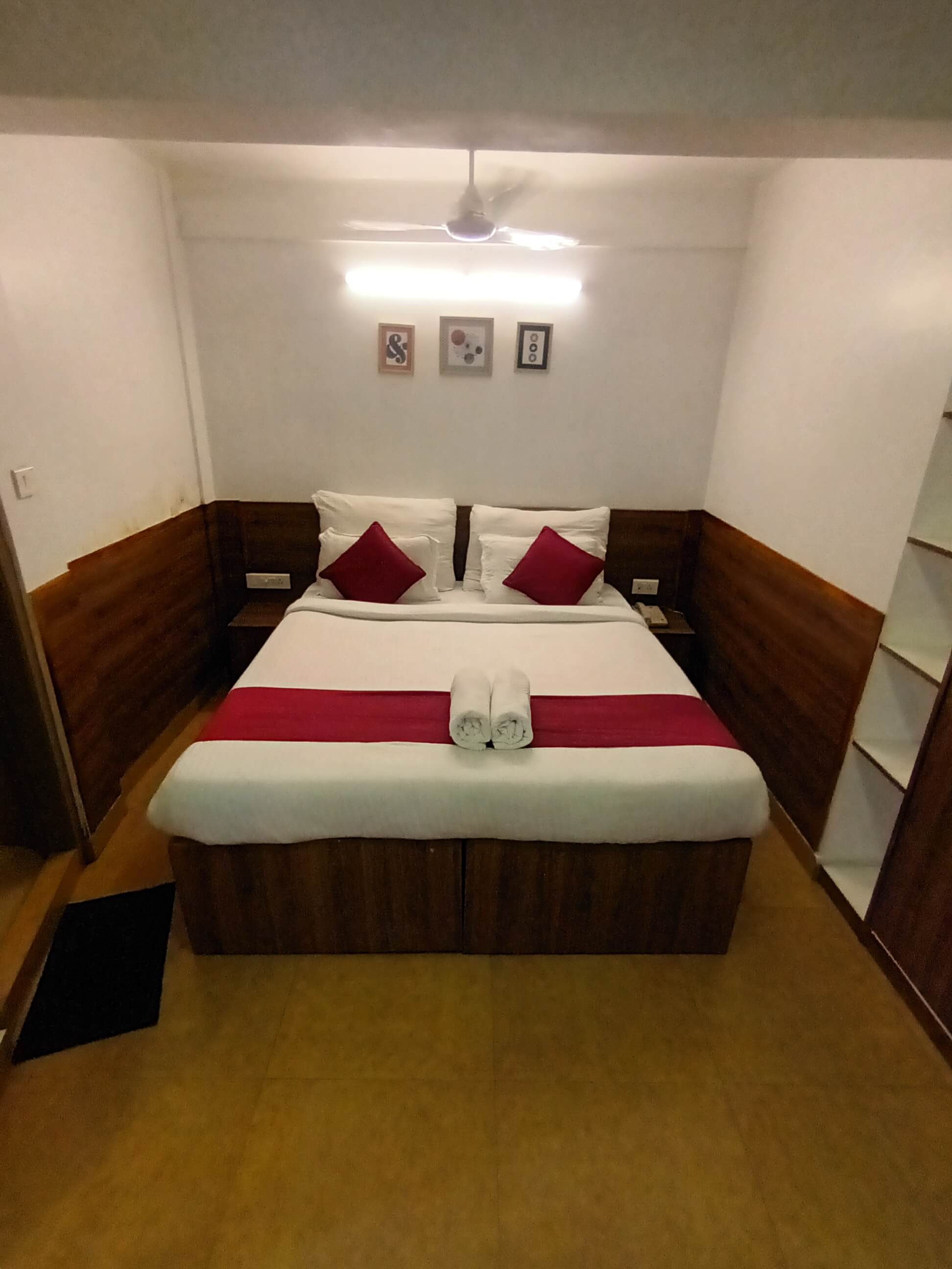 Executive Room